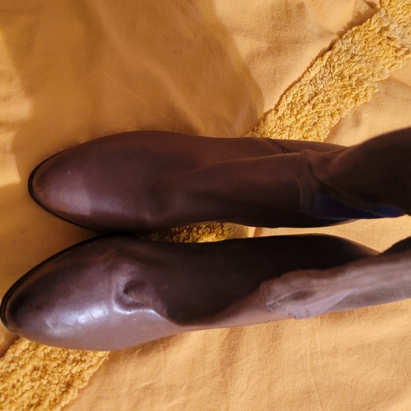 Multimedia Taupe Suede & Leather Heeled Italian Pull On Boots - Picture 2 of 5